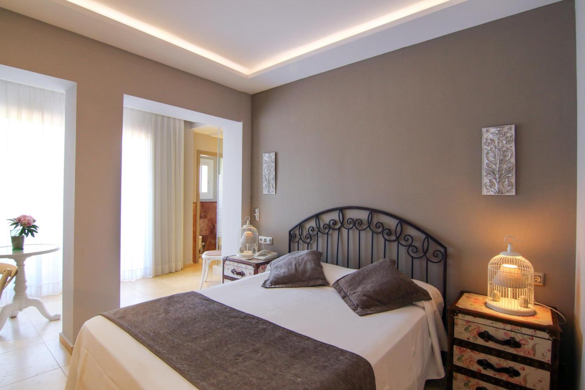Hotel Restaurant Ceferino Vilanova i la Geltrú 외부 사진